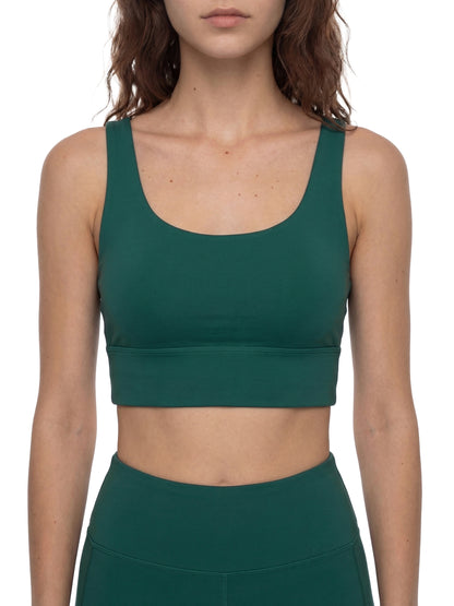 Criss Cross Strap-Back Sports Bra