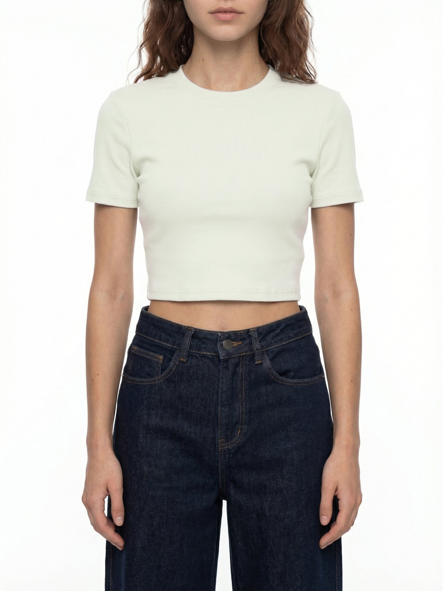 Slim Fit Ribbed Cropped Tee