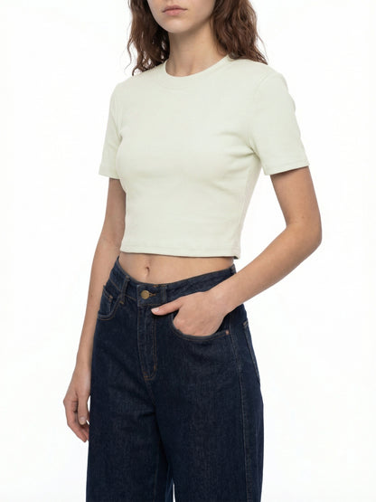 Slim Fit Ribbed Cropped Tee